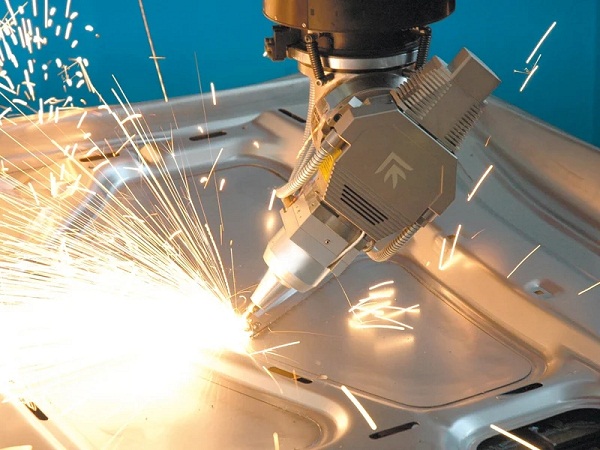 深圳生產(chǎn)汽車鈑金加工件的廠家,原來在這 深圳生產(chǎn)汽車鈑金加工件的廠家,原來在這